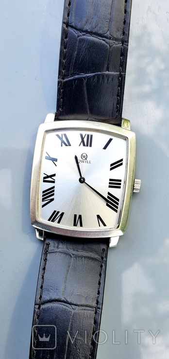 Qwill watches in silver quartz case numbered, photo number 2