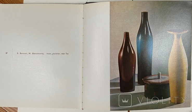 "Vazen und Blumen" "Vases and Flowers" Czech ceramics from Artia exhibitions 1963, photo number 10