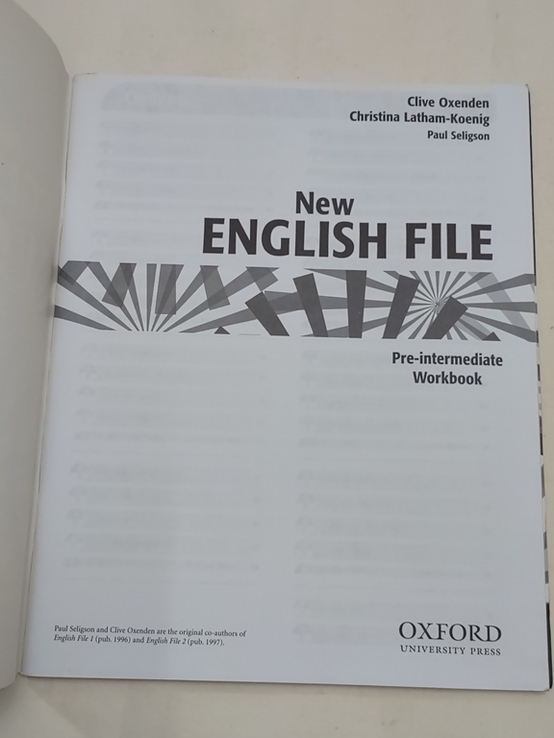 Англійська, робоча книжка, рівень нижче середнього Oxford +додаток, фото №8