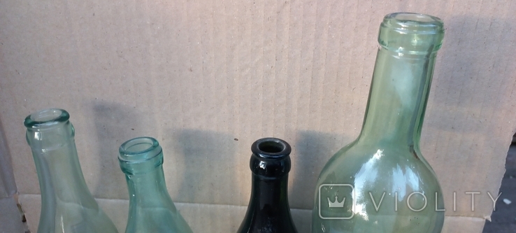 Lot of bottles from the dugout, photo number 4