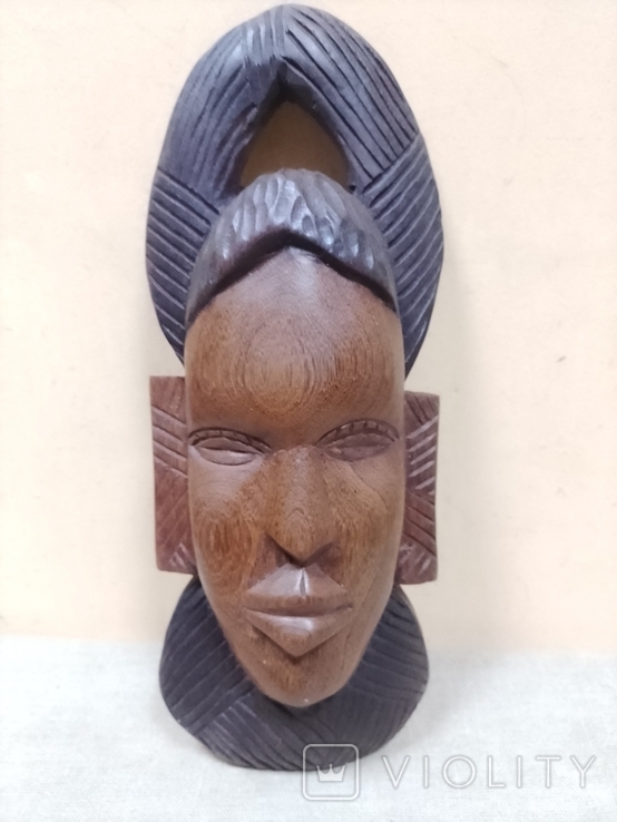 African mask, photo number 4