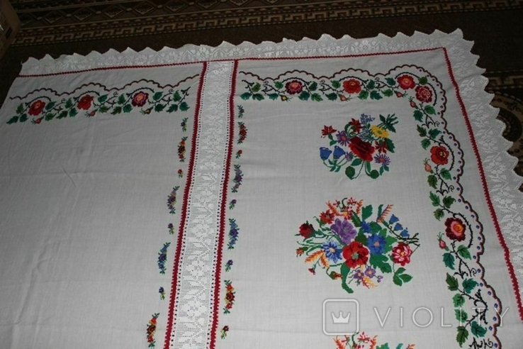 Old embroidered bedspread., photo number 6