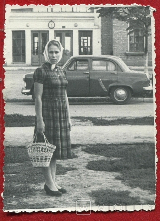 Car Woman Basket Handkerchief