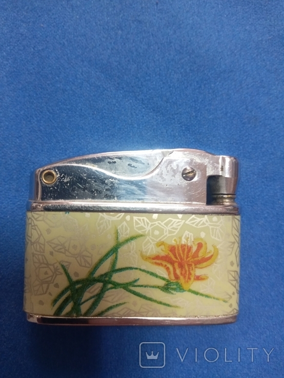 Lighter., photo number 3