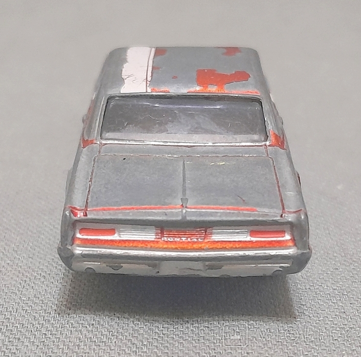 Johnny Lightning Playing Mantis 1964 Pontiac GTO, photo number 6