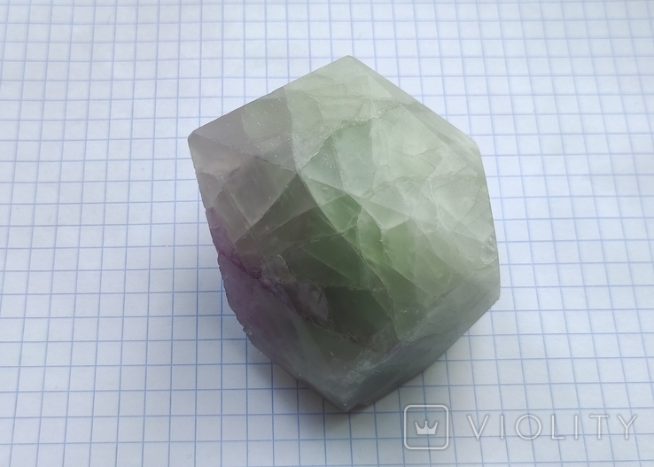 Polychrome fluorite weighing 218 grams, photo number 6