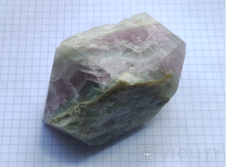 Polychrome fluorite weighing 366 grams, photo number 6