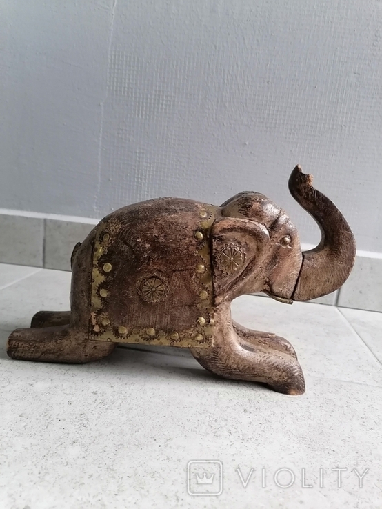 Vintage Indian carved wooden elephant sculpture with drawer, photo number 4