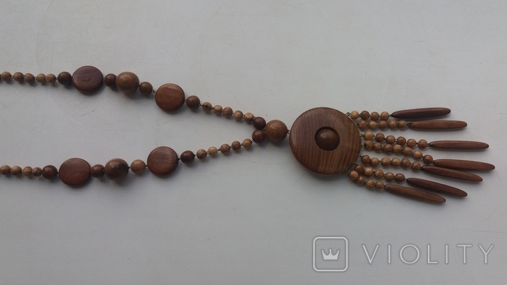 A set of necklaces with pendants made of wood., photo number 9