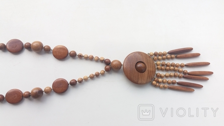 A set of necklaces with pendants made of wood., photo number 11
