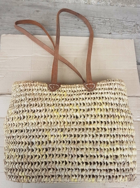 Huge bag made of natural leather material, photo number 2