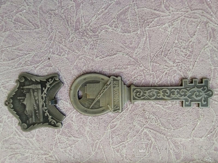 Souvenir key with housewarming., photo number 5
