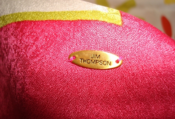  Jim Thompson оригинал 54/56 см Красивый платок из саржевого шелка в цветы Таиланд, numer zdjęcia 8