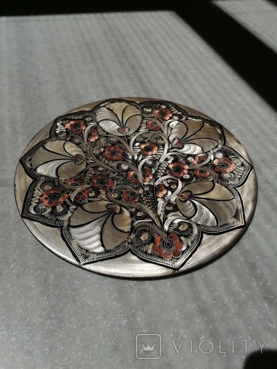 Decorative metal plate, photo number 2