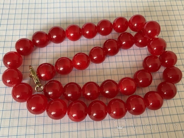 Red glass beads, photo number 5