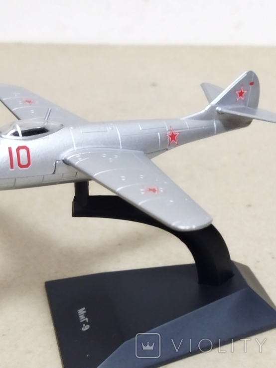 Aircraft model MiG-9, DeAgostini, photo number 7