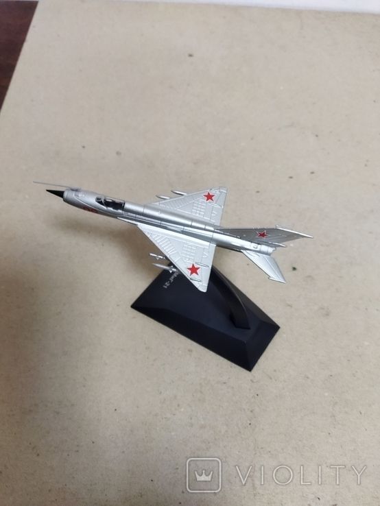 Aircraft model MiG-21, DeAgostini, photo number 6
