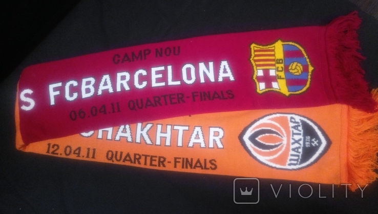 Football fan's scarf.Shakhtar-Barcelona 2011 match, photo number 2