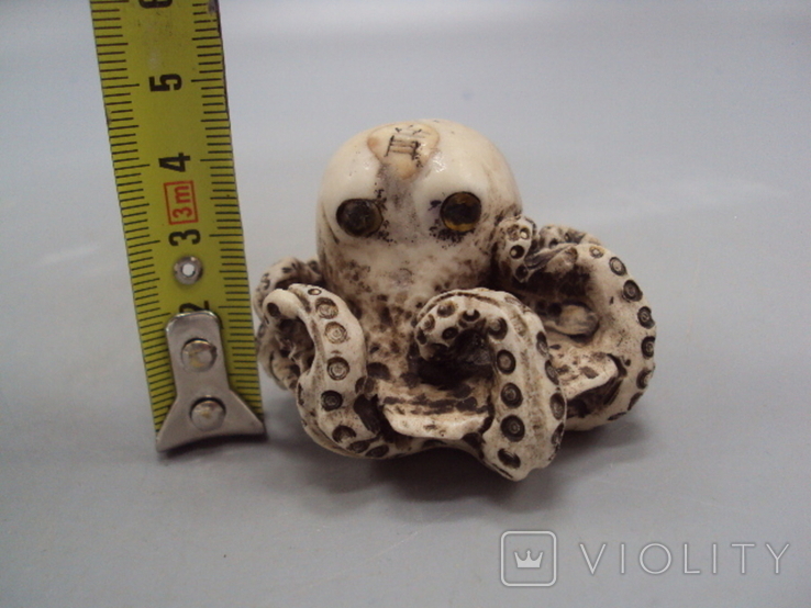 Netsuke figure figurine mammoth bone miniature octopus height 4.2 cm, weight 73.96 g, photo number 3