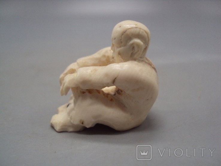 Figure netsuke figurine bone tusk mammoth miniature man japanese sitting 3.2 cm, photo number 5