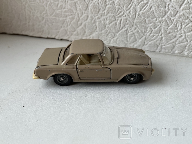 Mercedes-Benz 230 SL модель ссср