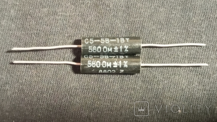 Радиодетали Резисторы С5-5В-1Вт 560 Ом 1% 2шт. СССР (б/р)