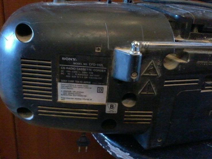 Японський магнітофон Соні, фото №2