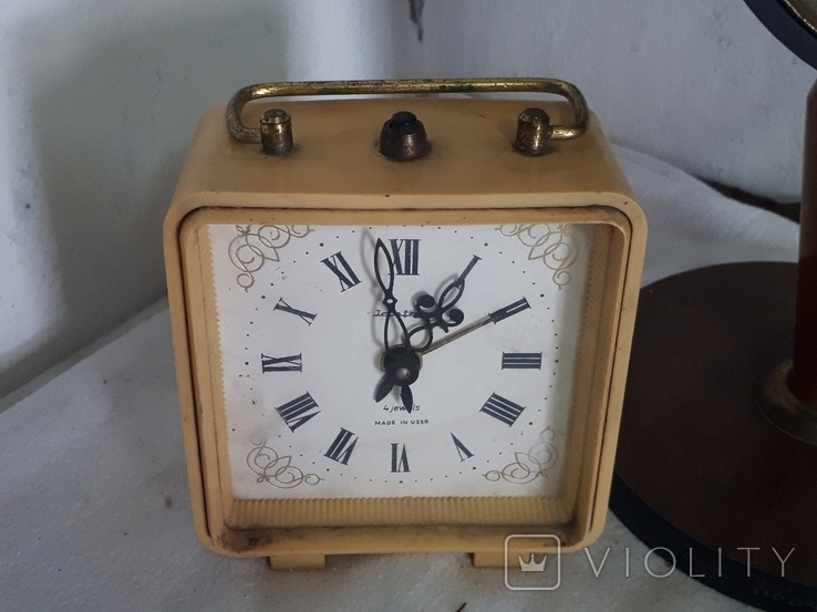 Table clock OZ, Amber. Interior and alarm clock. On the go., photo number 3