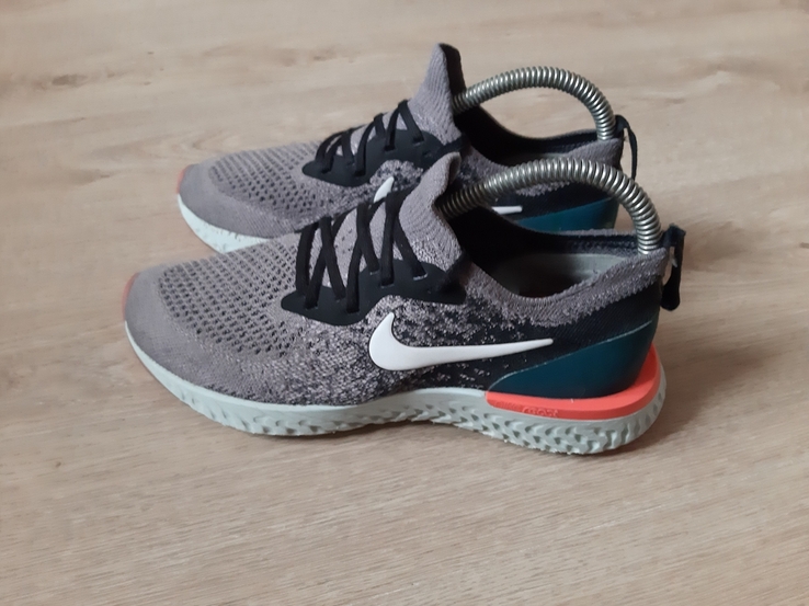 Детские кроссовки Nike react в отличном состоянии, фото №5