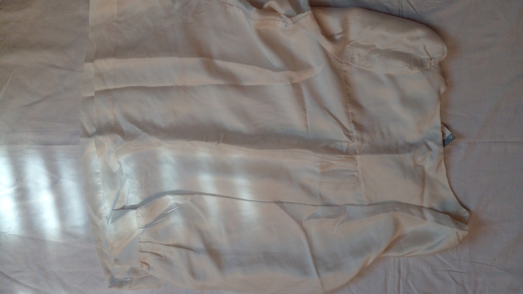 Блузка біла з чорним гудзиком - M, фото №6