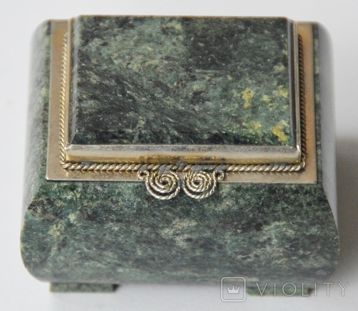 Casket Serpentinite Prir. Handmade Jewelry Stone, 1993