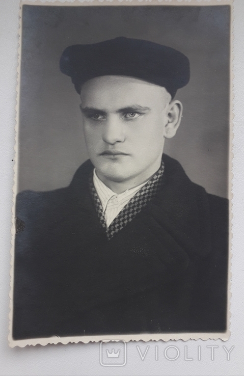 Портрет парень, взгляд, своеобразные типы, мода СССР 50-е года, фото №2