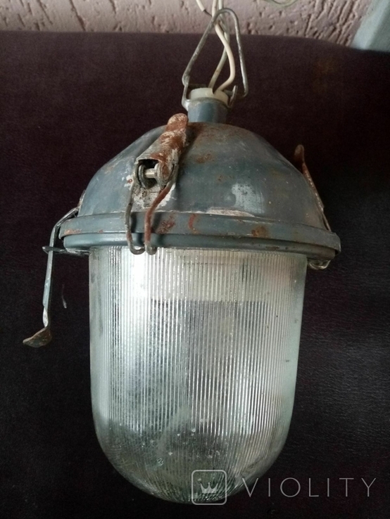 Уличный фонарь, плафон, светильник, на 2 лампы времен СССР, фото №2
