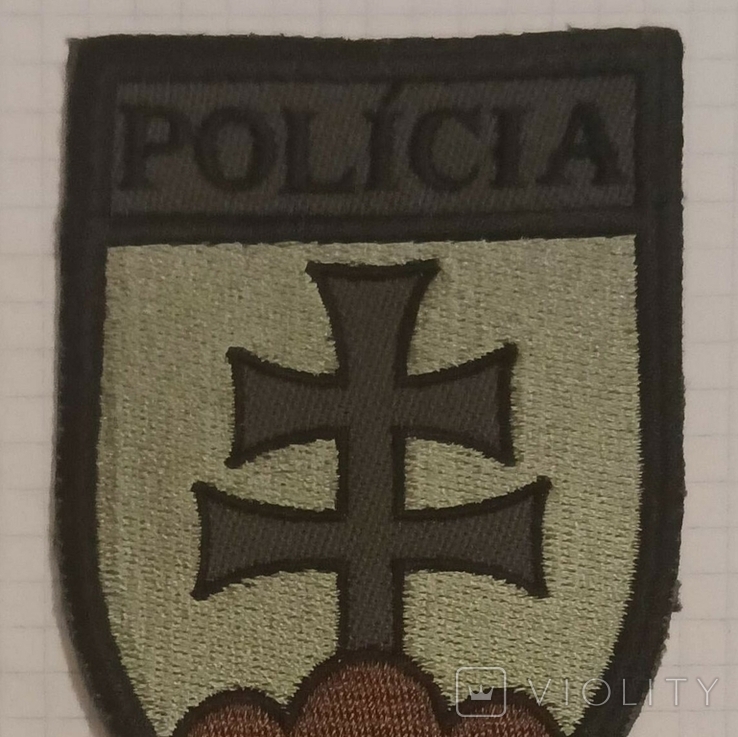 Medical patch - round camouflage with a black cross Embroidered