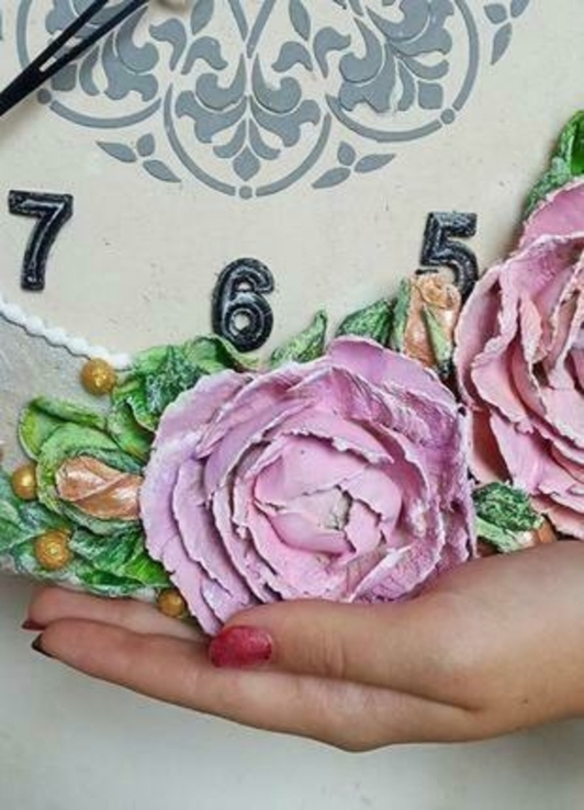 Объемные винтажные настенные часы с цветами пиона и розы,, фото №7