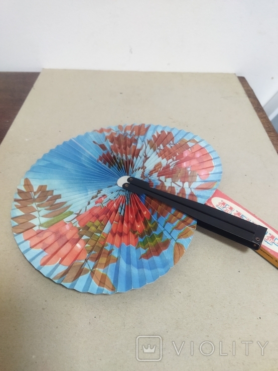 Folding fan in a box, photo number 8