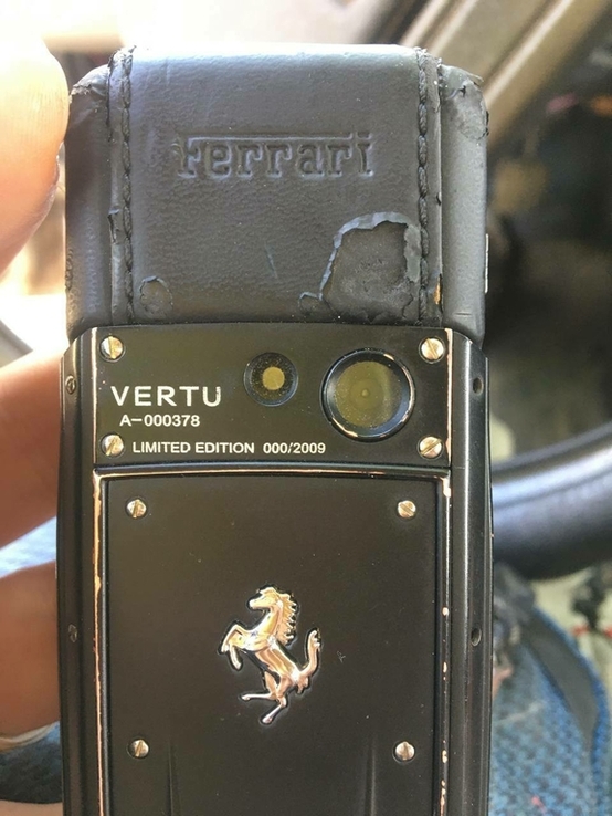 Ferrqri Vertu Limited Edition, photo number 3