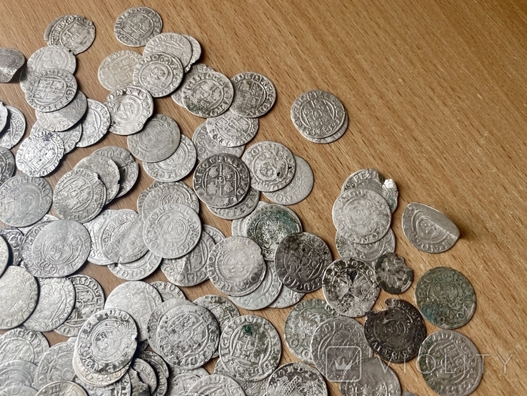 287 монет середньовіччя срібло, фото №5
