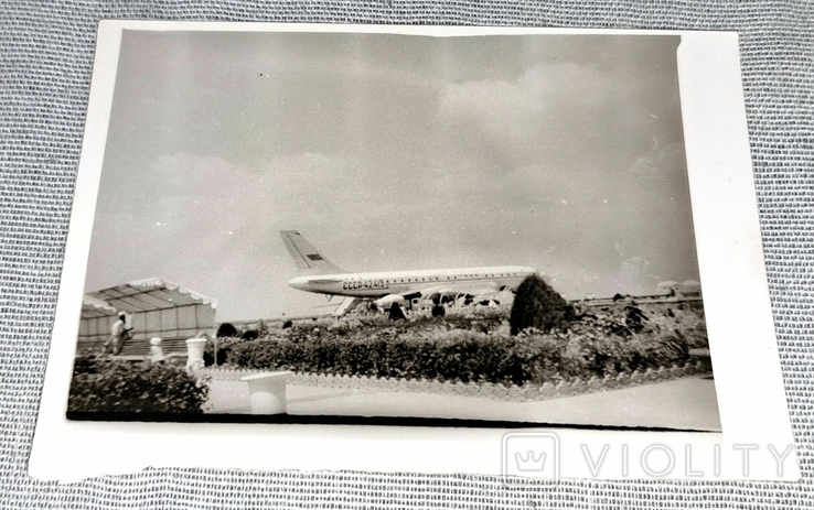 Фото. Самолёт Ту-104Б. Бортовой номер СССР-42413. На Кубе., фото №2