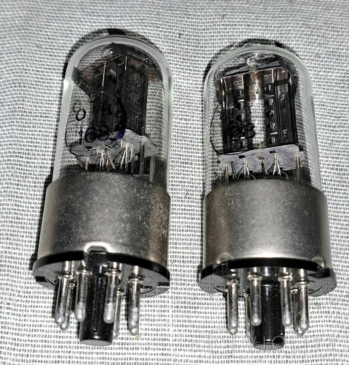 Лампа 6Н8С мет. цоколь с дырчатым анодом. 2 шт., фото №3