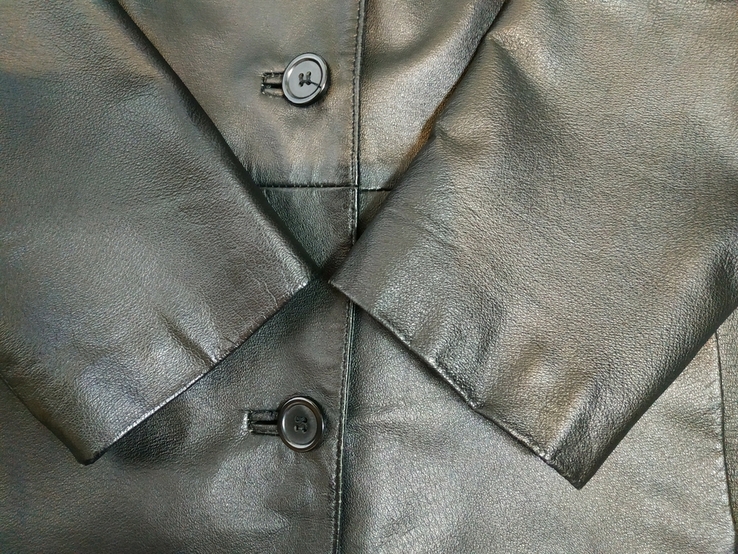 Куртка жіноча. Жакет шкіряний без бірки р-р 42(відмінний стан), фото №7