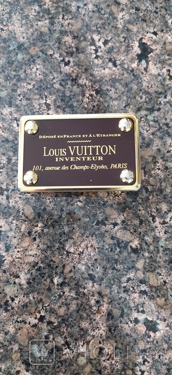 Оригінальна пряжка Louis Vuitton Франція - Violity