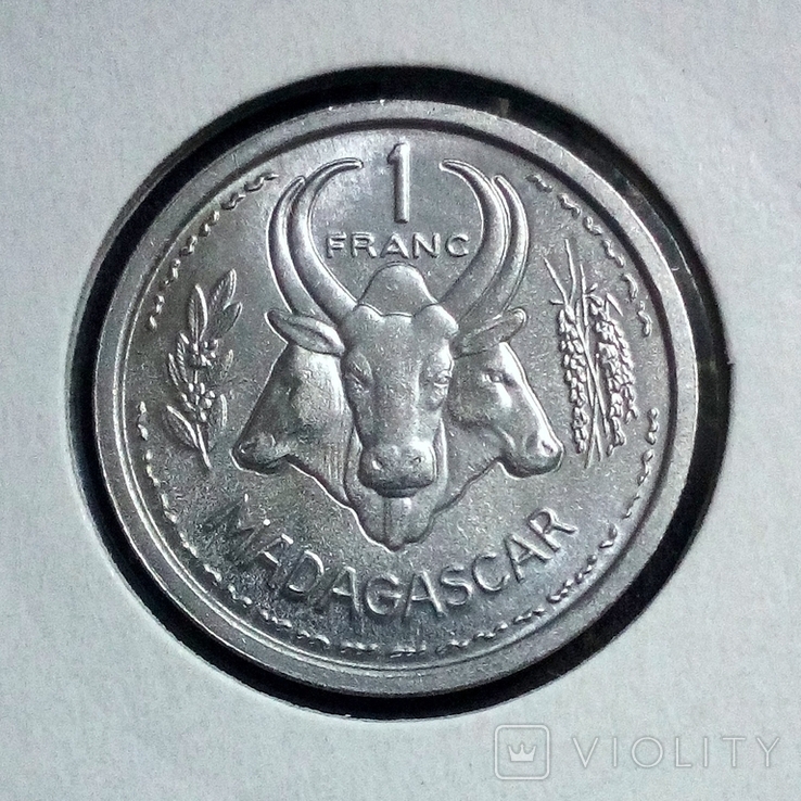 Мадагаскар 1 франк 1958 г., фото №3