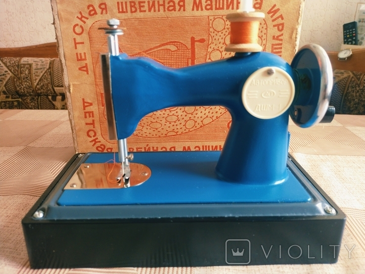 Швейная машинка СССР 1979г ,детская ДШМ1, фото №2