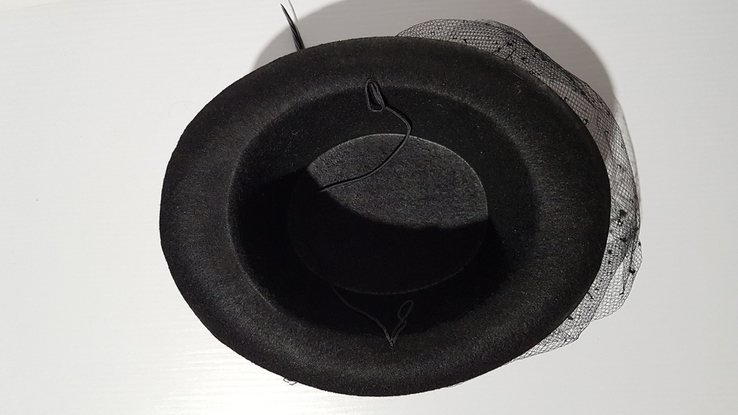 Шляпка с черной вуалью, фото №6