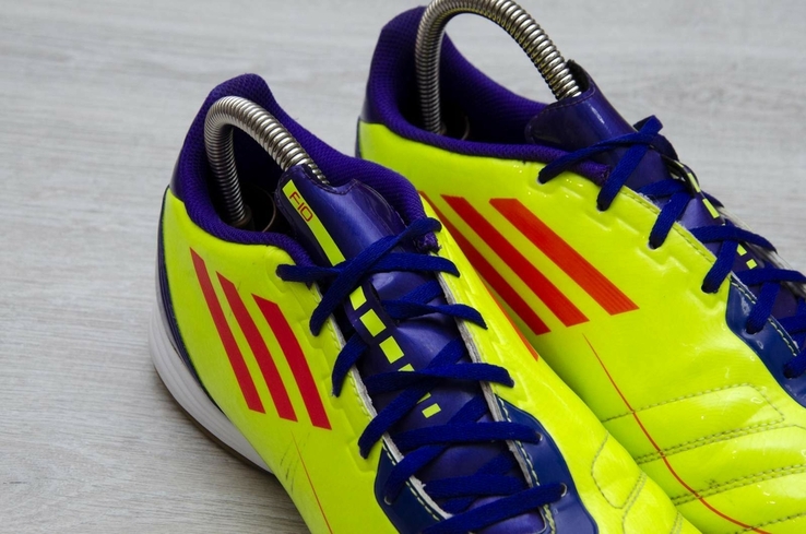 Футзальні кросівки, бампи Adidas F10. Устілка 25 см, фото №5