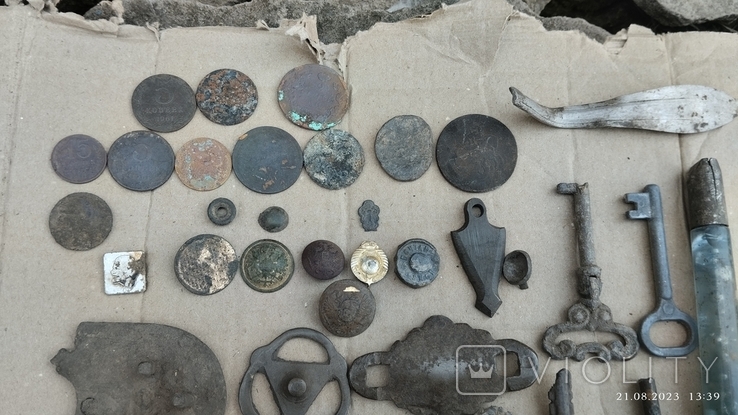Разное с копа, копаное, монеты, пломба, пуговицы, ключи, фото №5