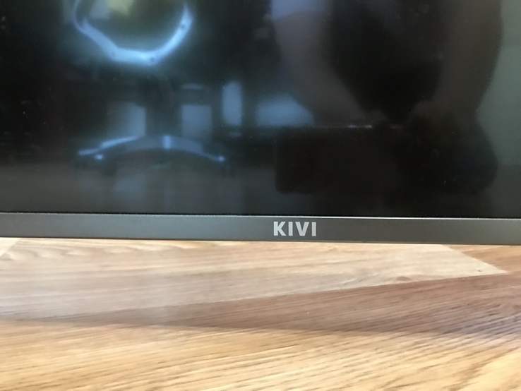 Smart TV Kivi 43UK32G, фото №4