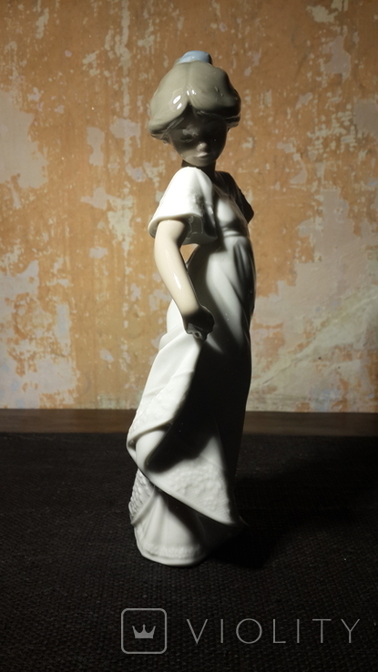  Фарфоровая статуэтка Девочка в платье Lladro Nao 1989, фото №7