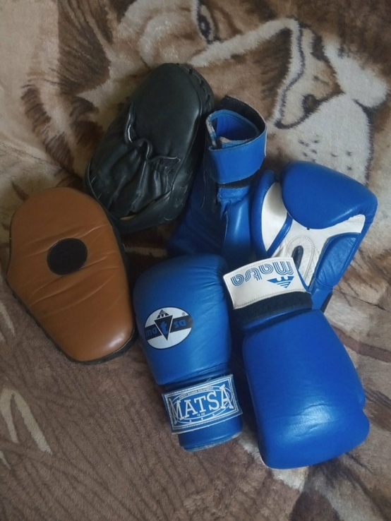 2 пары проф.боксерских перчаток MATSA + пара тренировочных лап, numer zdjęcia 3